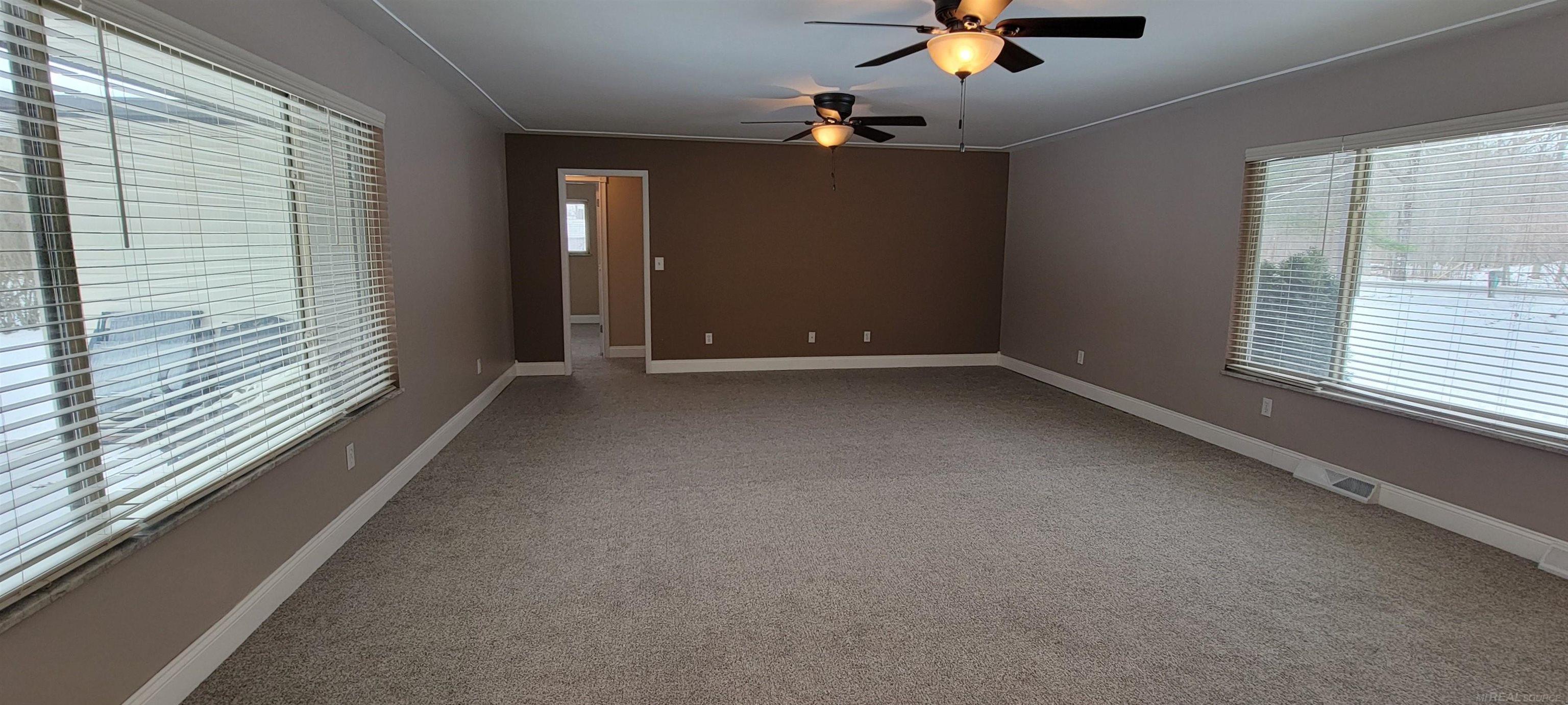 4265 County Line Road Casco, MI 48064 - Photo 9 of 23 50165414-0a0957af-84c3-4c85-a2e7-274b6a8daf0b.JPG