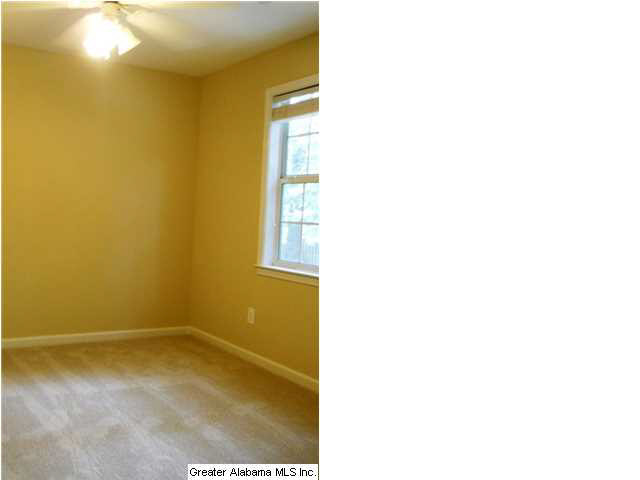 407 Poplar Ridge Drive Alabaster, AL 35007 - Photo 4 of 13