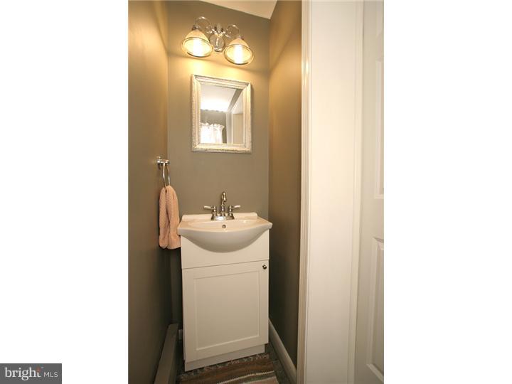 1521 West Ritner Street Philadelphia, PA 19145 - Photo 12 of 25 Gallery Image 12