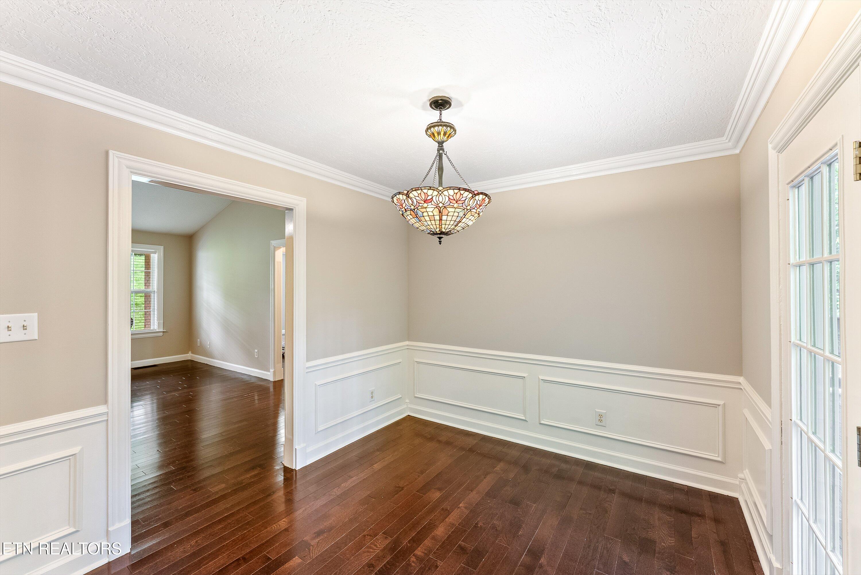 6133 Weems Road Knoxville, TN 37918 - Photo 14 of 34 08-Dining A3