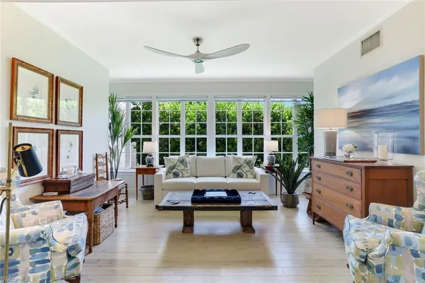 $55,000 | 642 6th Avenue North, Naples, FL 34102