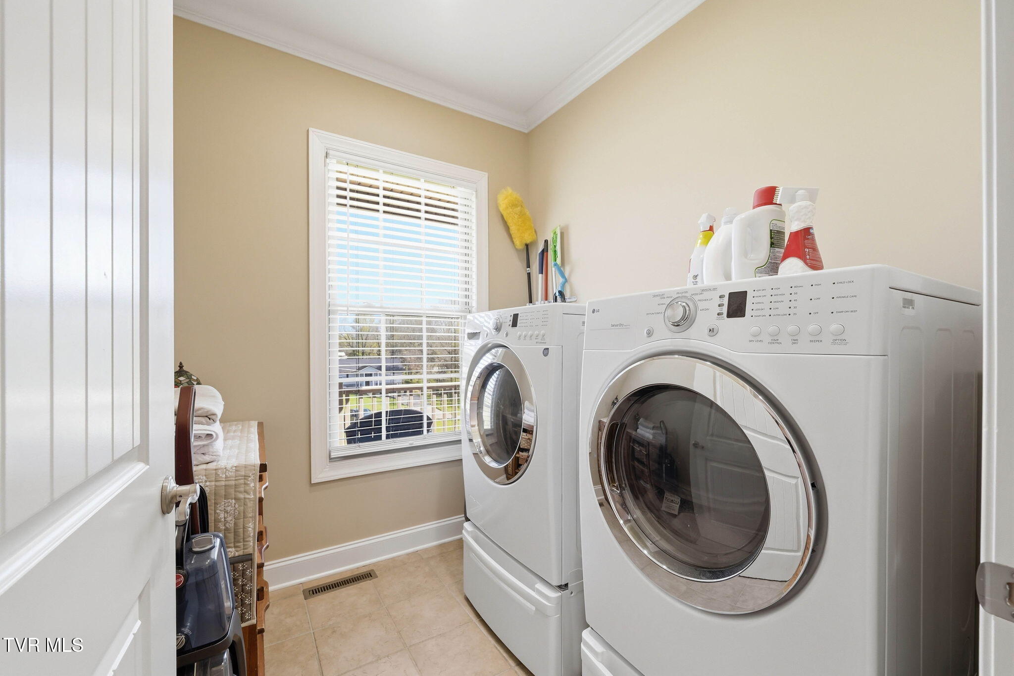 143 Garland Road Limestone, TN 37681 - Photo 26 of 38 21-web-or-mls-143 Garland Rd-28