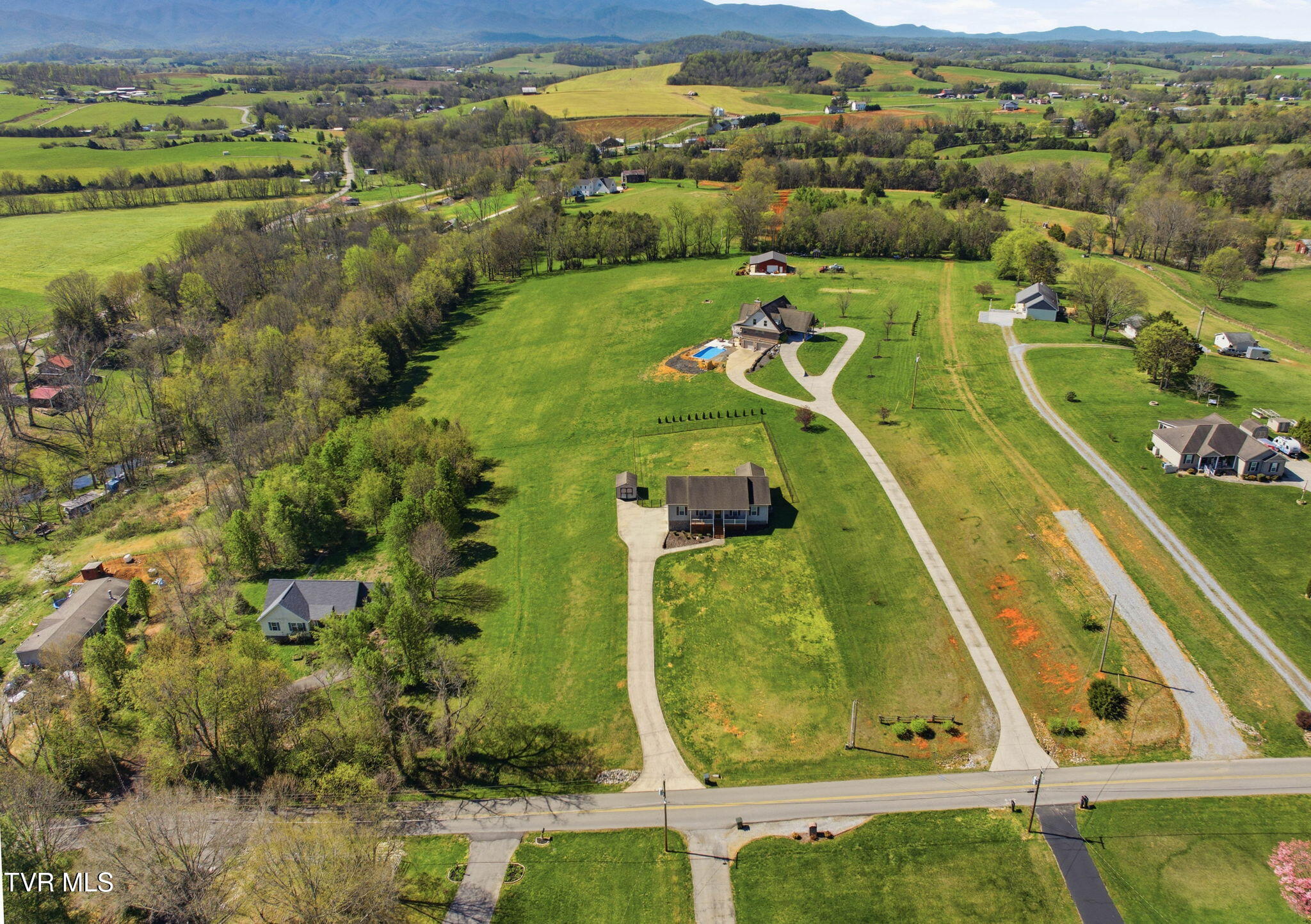 143 Garland Road Limestone, TN 37681 - Photo 35 of 38 29-web-or-mls-143 Garland Rd-35