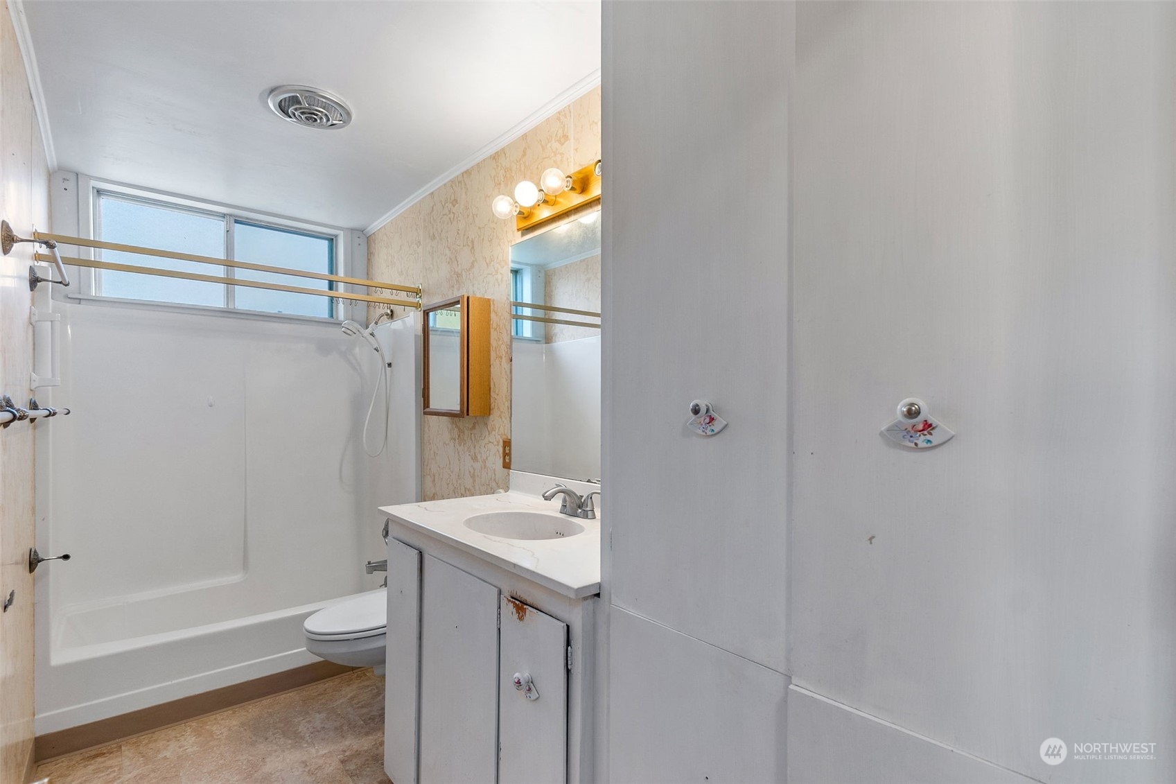 9230 Hunter Point Road Northwest, Unit D Olympia, WA 98502 - Photo 27 of 40 Gallery Image 27