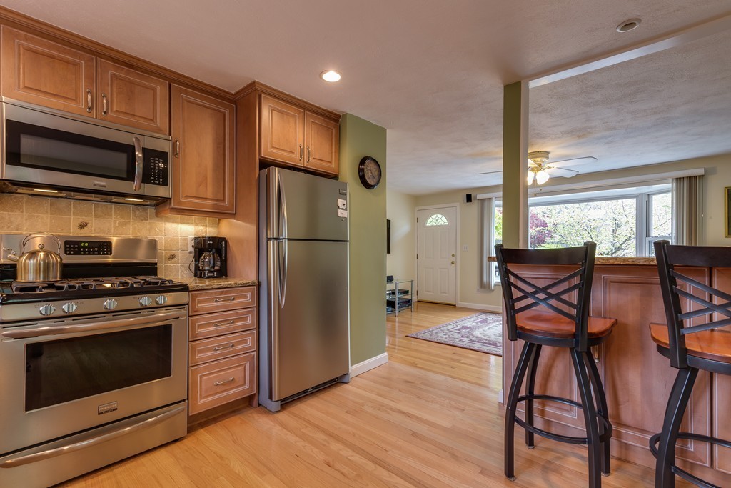 3 Hopkins Road Peabody, MA 01960 - Photo 10 of 29 Gallery Image 10