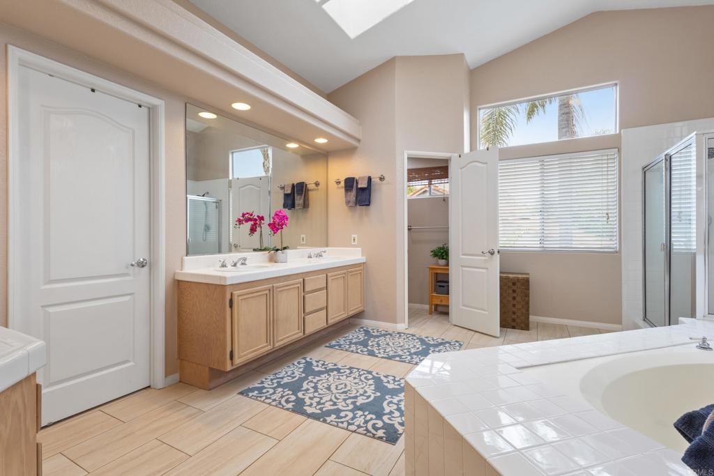 1394 Corte Magna Oceanside, CA 92057 - Photo 21 of 31