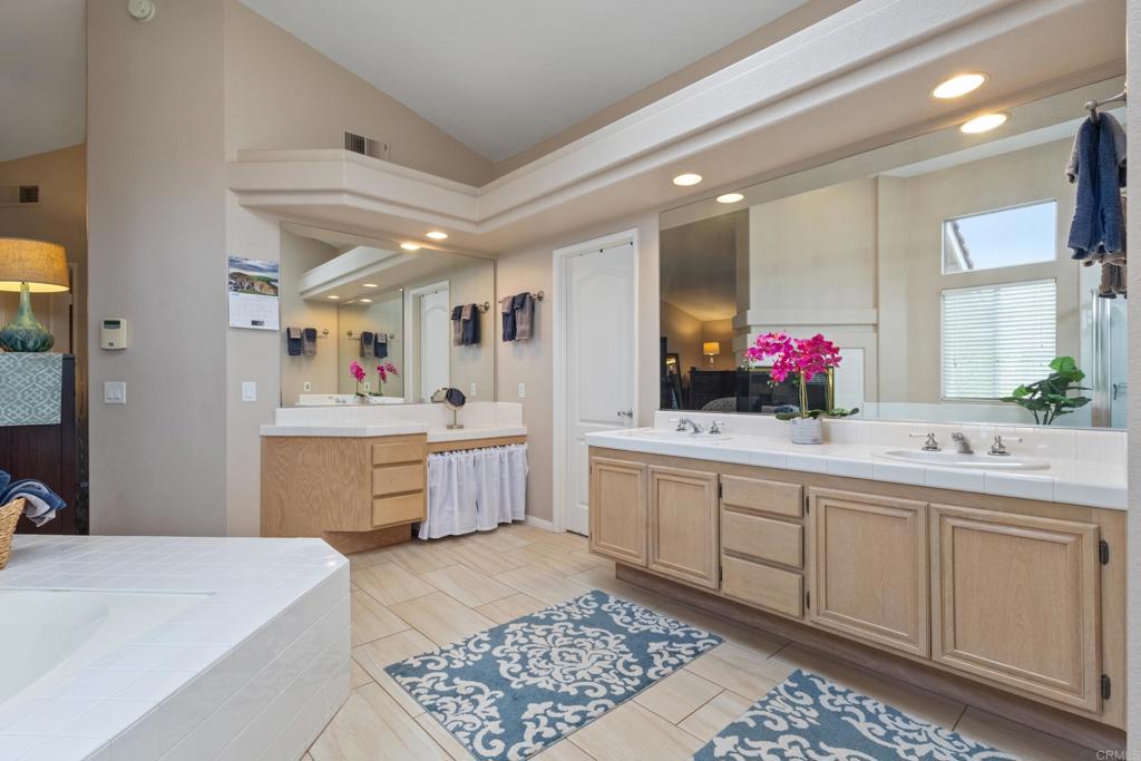 1394 Corte Magna Oceanside, CA 92057 - Photo 22 of 31