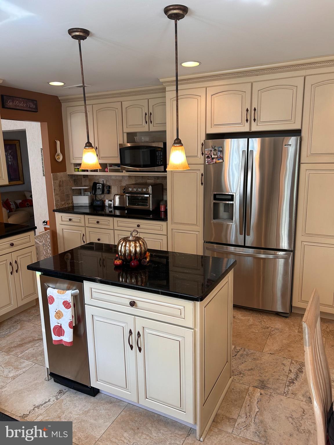 23 Upton Way Sewell, NJ 08080 - Photo 8 of 34