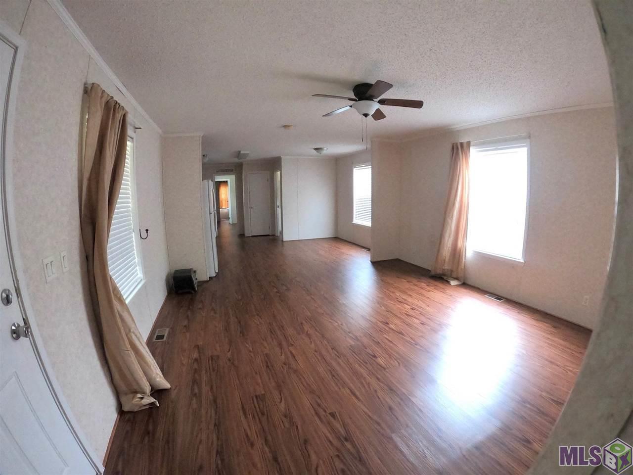 36701 Caraway Road Denham Springs, LA 70706 - Photo 4 of 13 Gallery Image 4