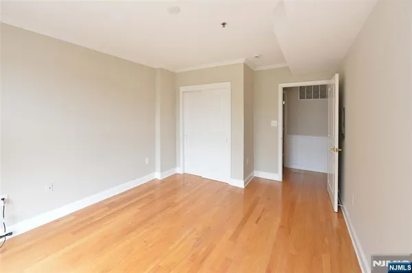 $3,300 | 70 Adams Street, Unit 3B, Hoboken, NJ 07030