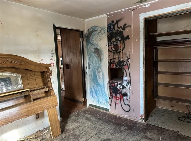 $140,000 | 2 Old House Road, Montgomery, MA 01085