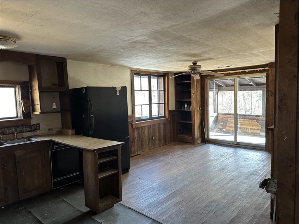 2 Old House Road Montgomery, MA 01085 - Photo 3 of 5