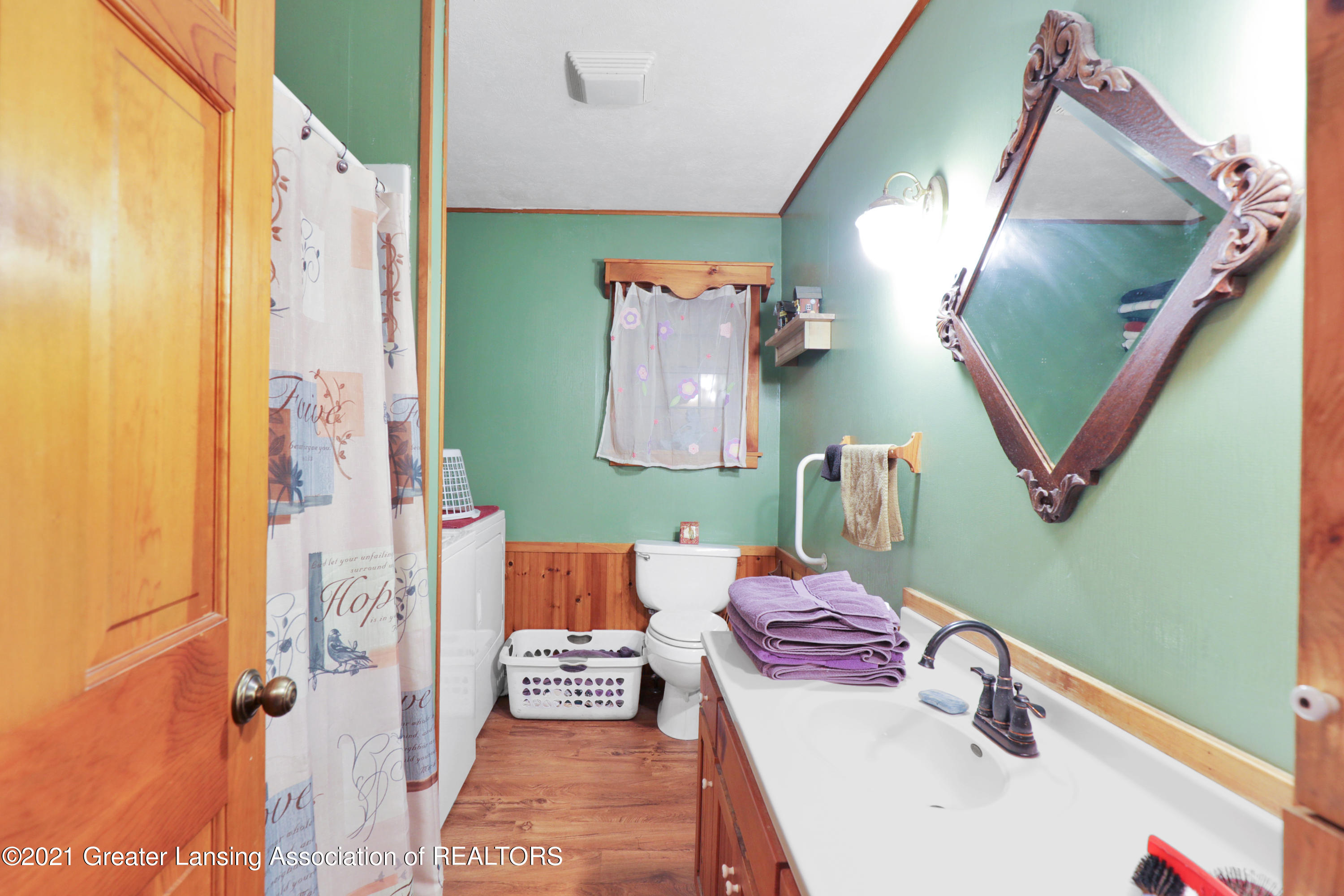 9073 South State Road Portland, MI 48875 - Photo 18 of 32 9I3A6216