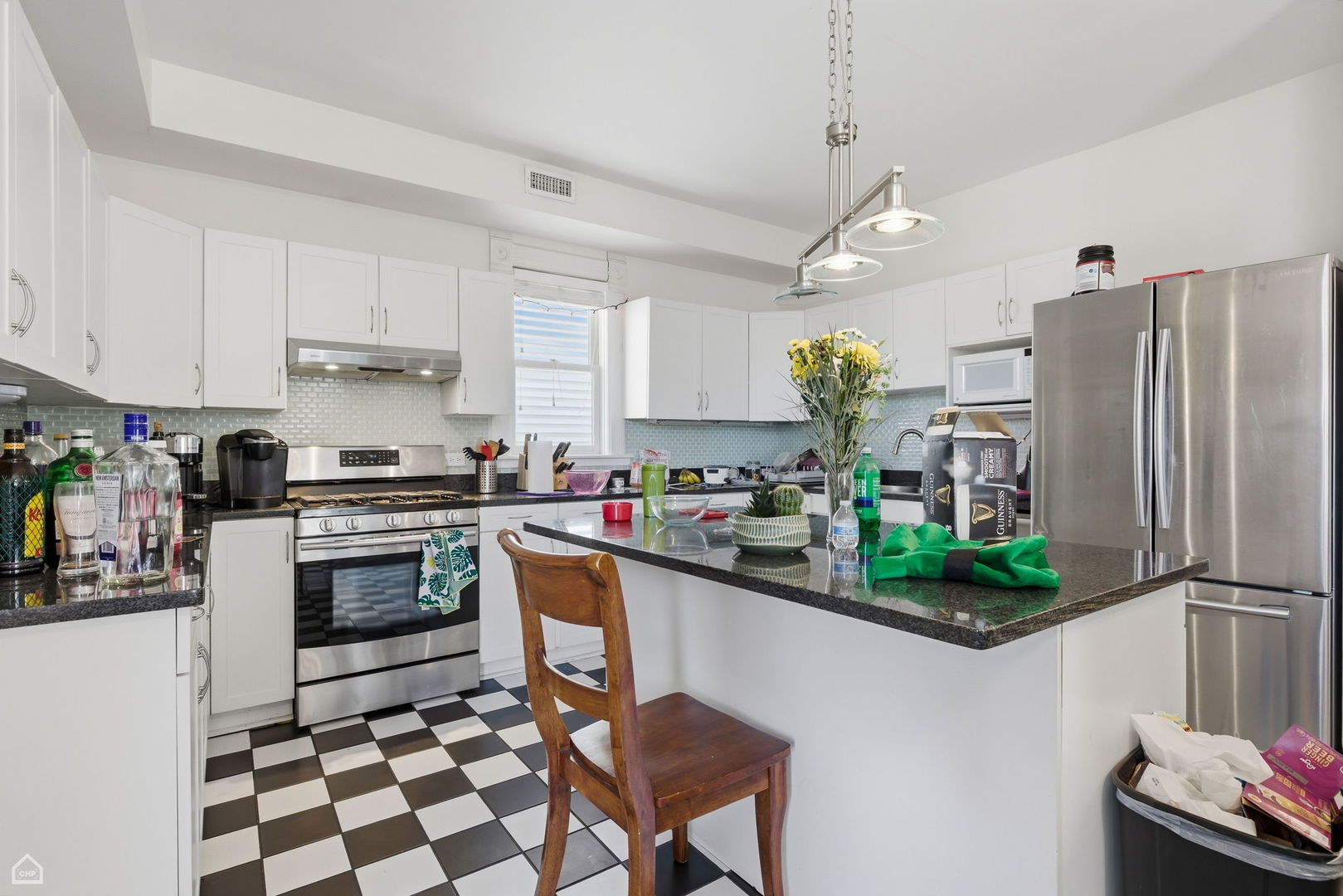 1337 West Barry Avenue Chicago, IL 60657 - Photo 19 of 44