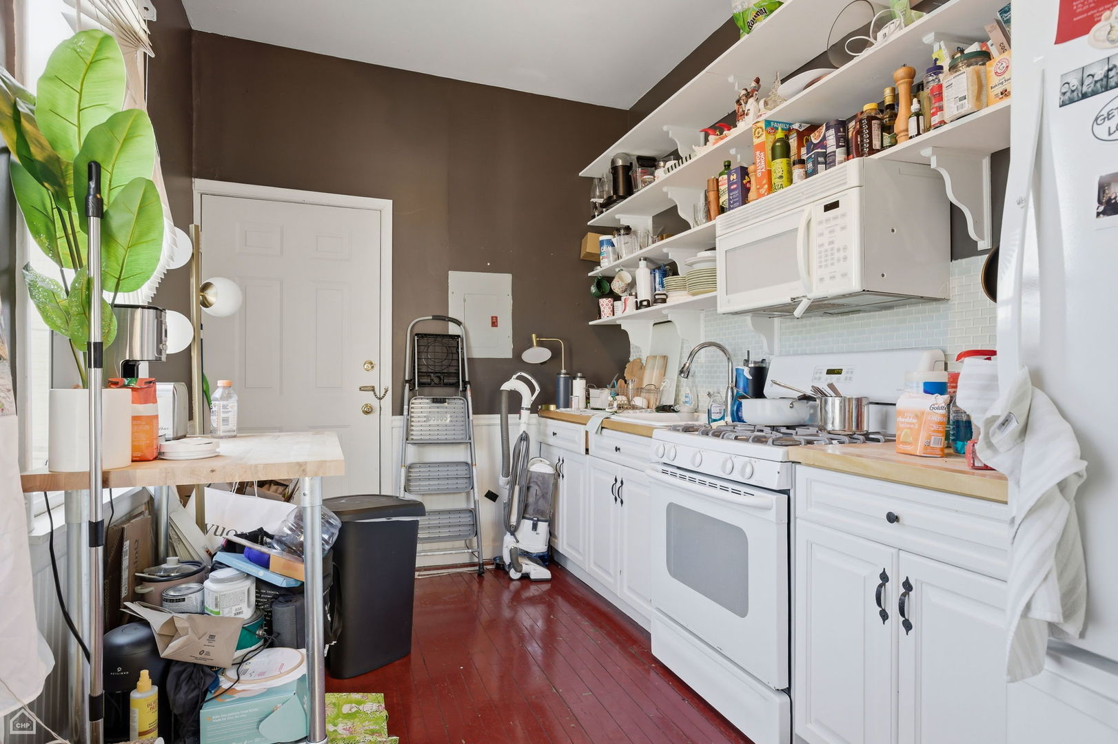 1337 West Barry Avenue Chicago, IL 60657 - Photo 32 of 44