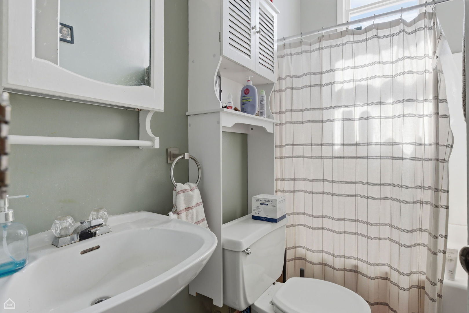 1337 West Barry Avenue Chicago, IL 60657 - Photo 33 of 44