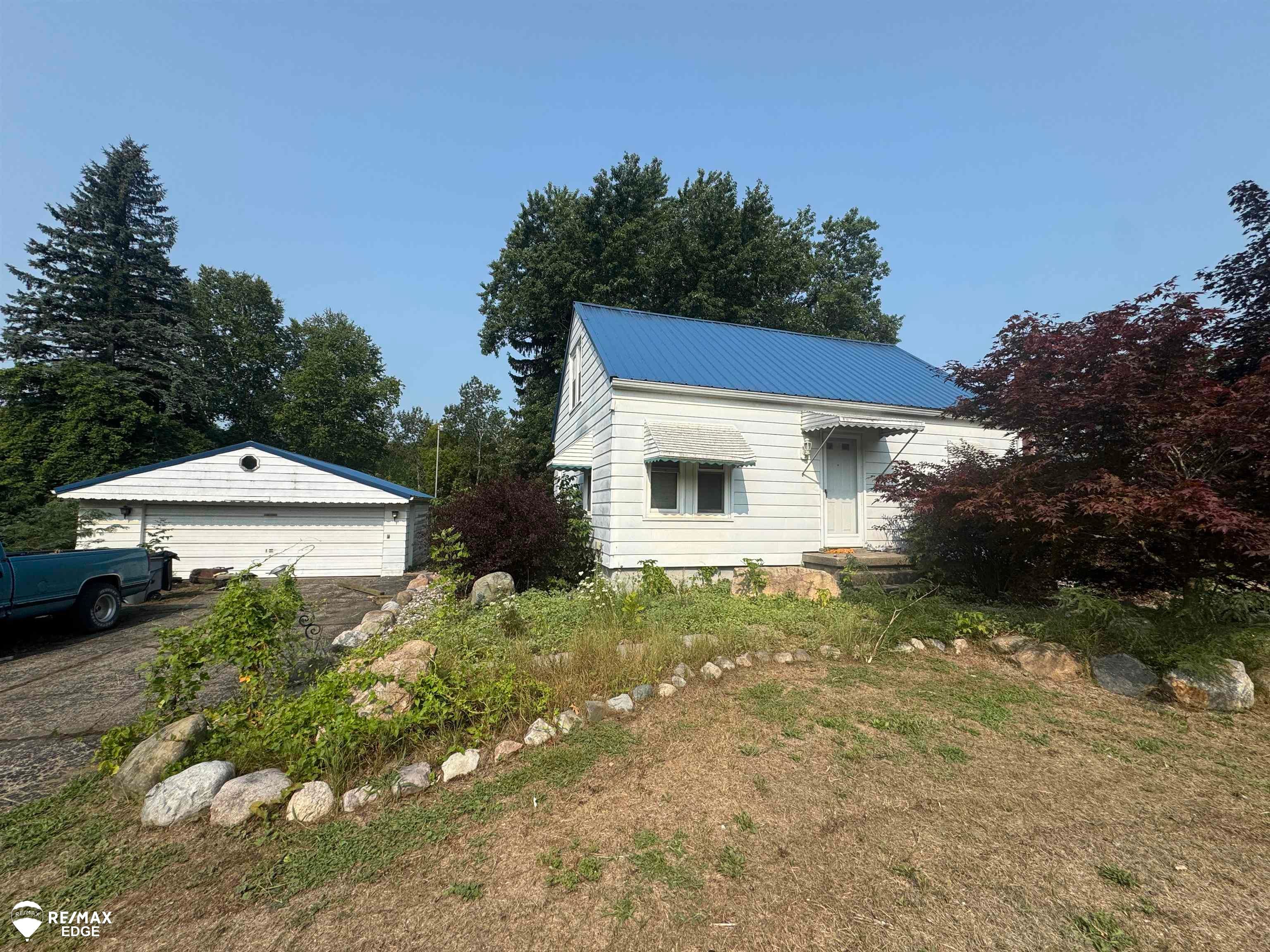 5499 North McKinley Road Flushing, MI 48433 - Photo 1 of 13 Gallery Image 1
