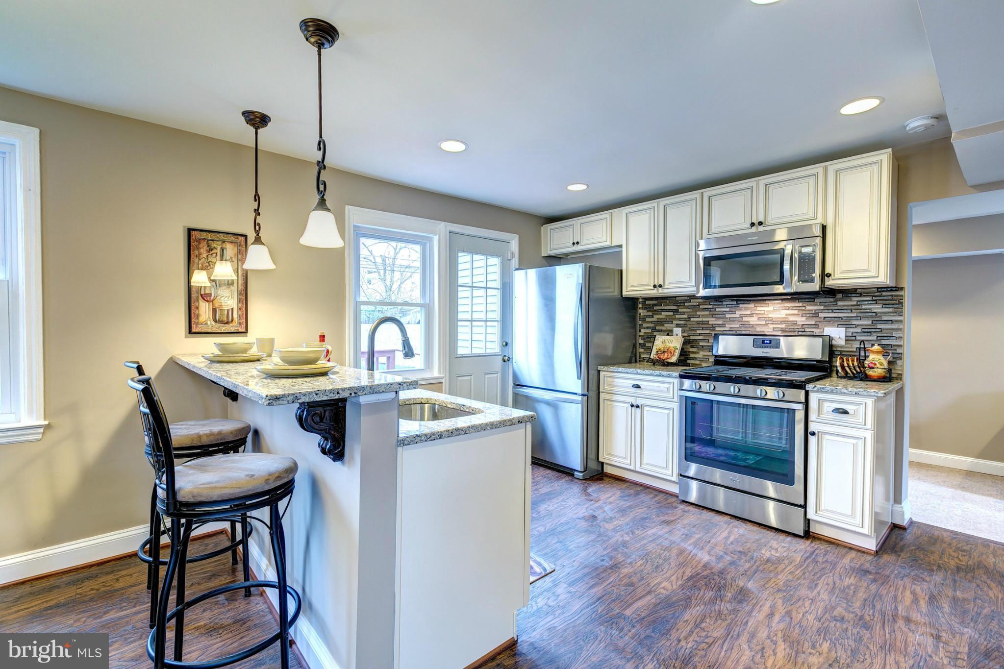 7017 Alden Road Pikesville, MD 21208 - Photo 6 of 30 Chefs Kitchen