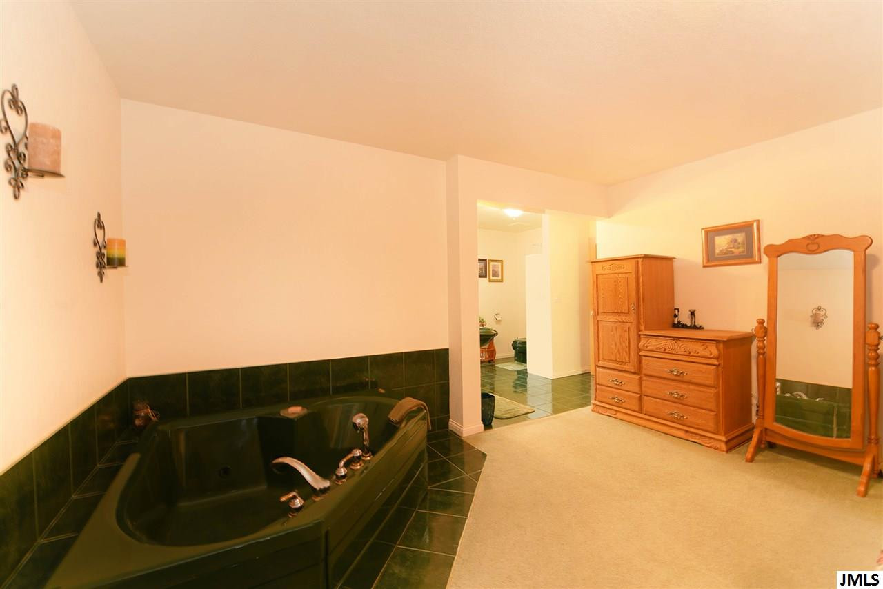 11594 Waterman Road Brooklyn, MI 49230 - Photo 15 of 36 Photo 15