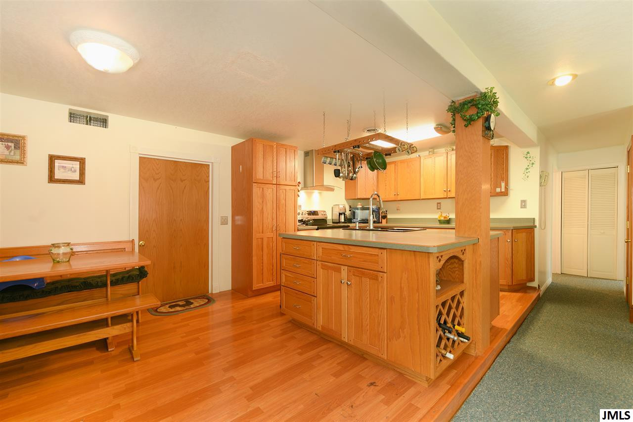 11594 Waterman Road Brooklyn, MI 49230 - Photo 8 of 36 Photo 8