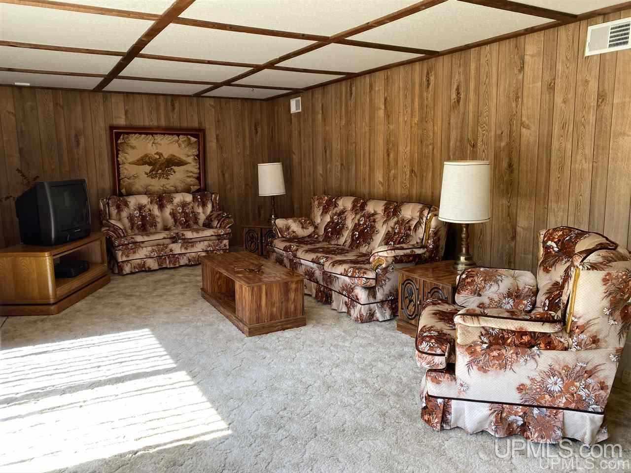 N16820 County Line Road Hermansville, MI 49847 - Photo 4 of 21