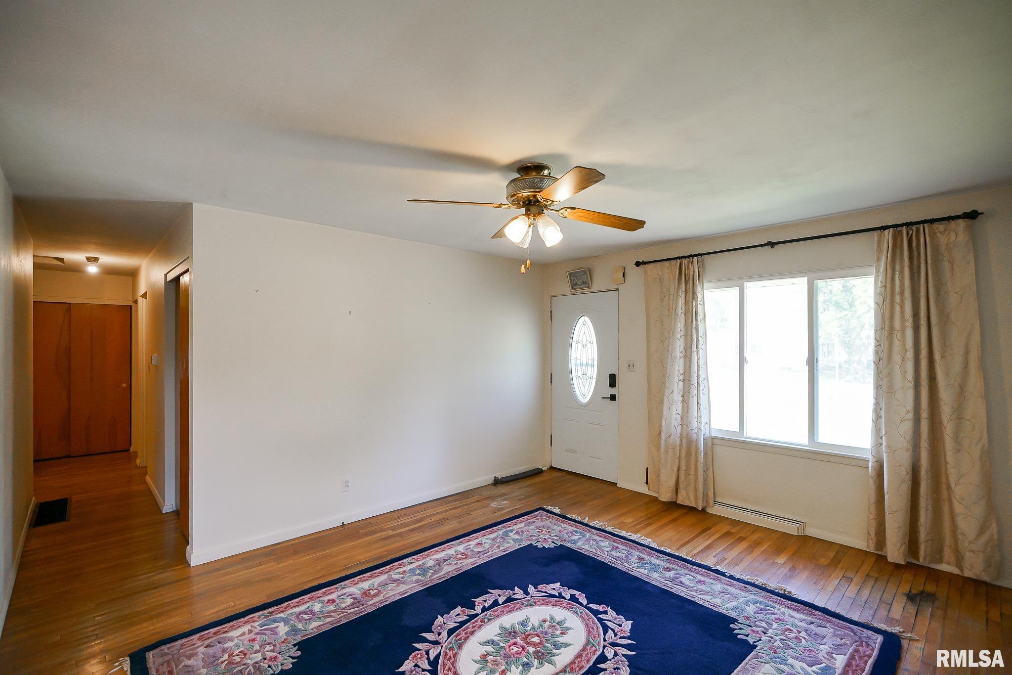 5413 North Hamilton Road Peoria, IL 61614 - Photo 3 of 33 Gallery Image 3