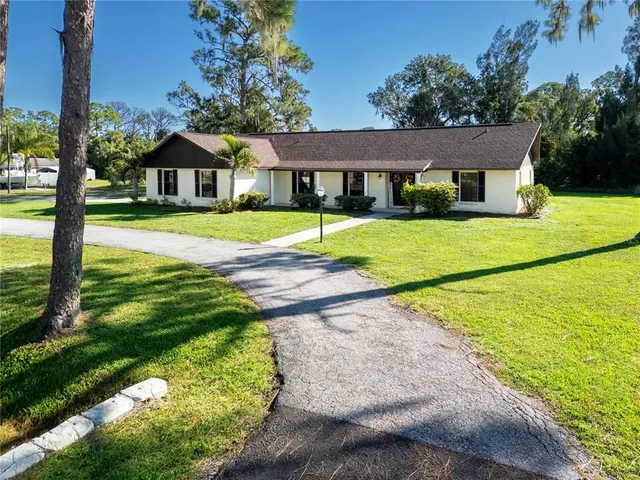 $414,000 | 602 10th Street Southwest, Ruskin, FL 33570