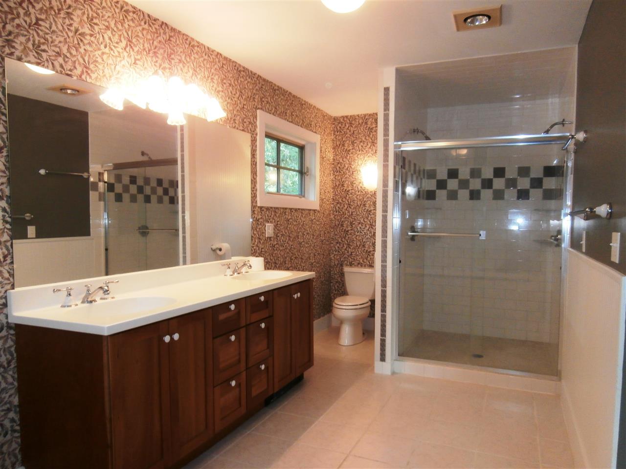 1083-1085 Lake Road Panton, VT 05491 - Photo 19 of 40