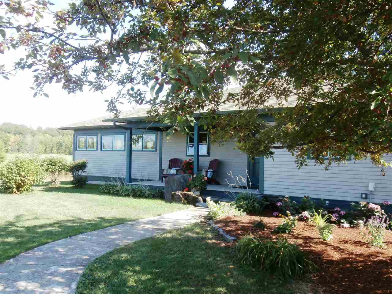 1083-1085 Lake Road Panton, VT 05491 - Photo 4 of 40