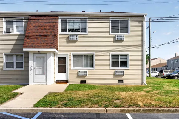 $224,900 | 4901 Harbor Beach Boulevard, Unit H1, Brigantine, NJ 08203