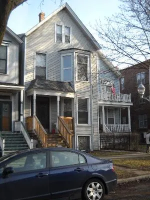 $2,500 | 1116 West Wellington Avenue, Unit 3, Chicago, IL 60657
