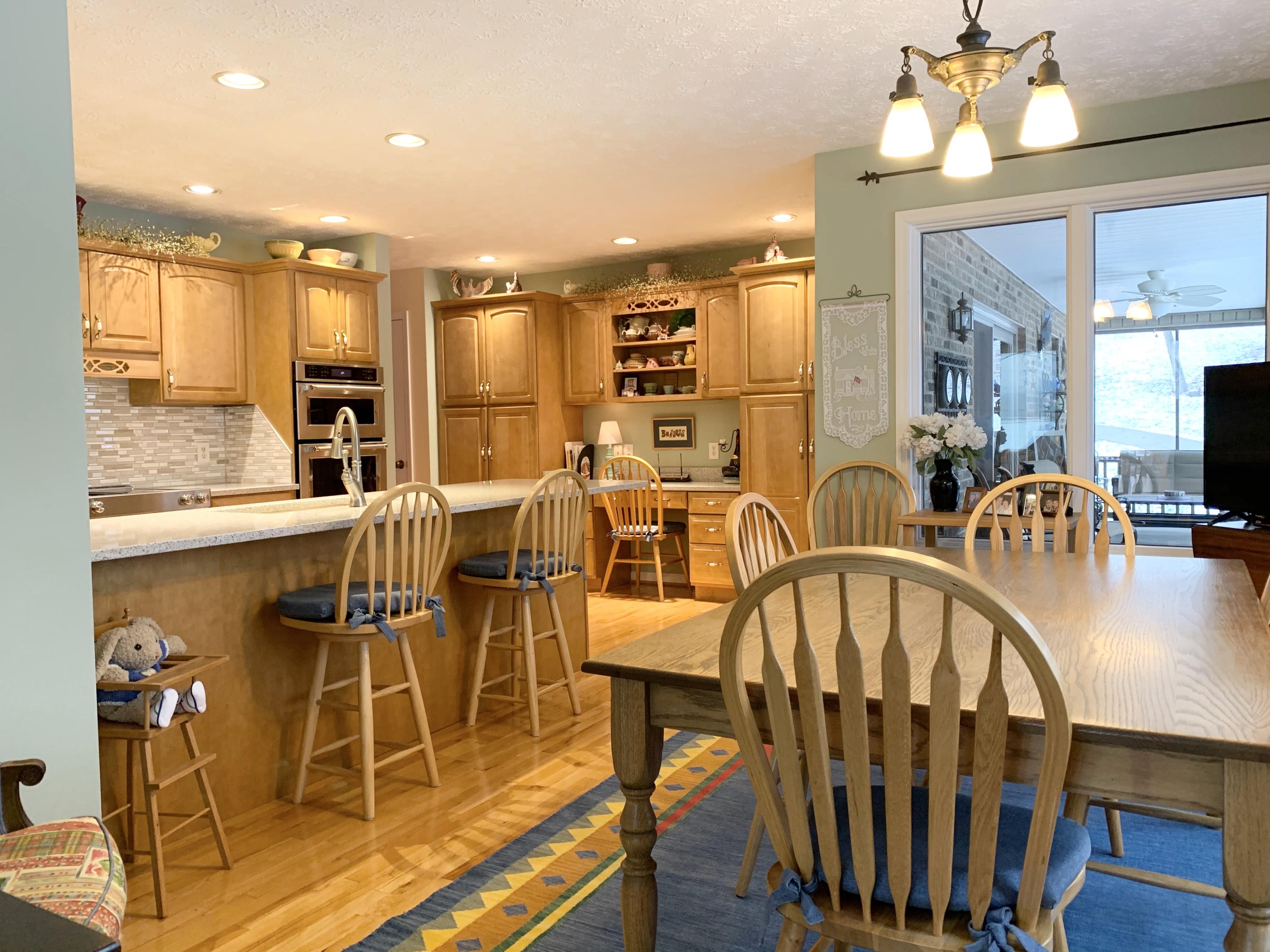 1130 Chippendale Road Kingsport, TN 37660 - Photo 17 of 91 2E96083B-8957-44FA-AED4-E2EB7FC30651
