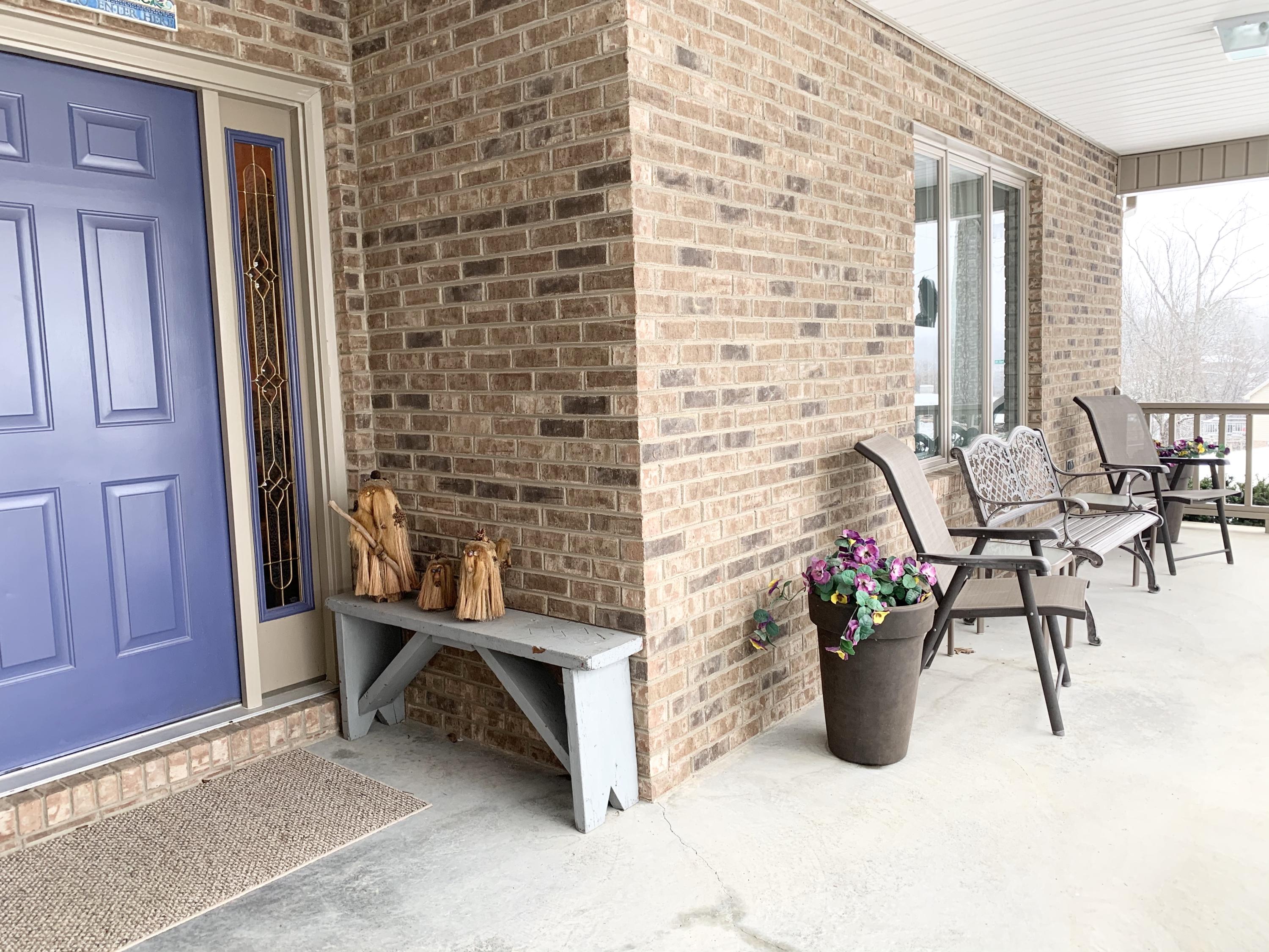 1130 Chippendale Road Kingsport, TN 37660 - Photo 3 of 91 64669A20-F296-46AA-B2BD-30B468A9BDF9