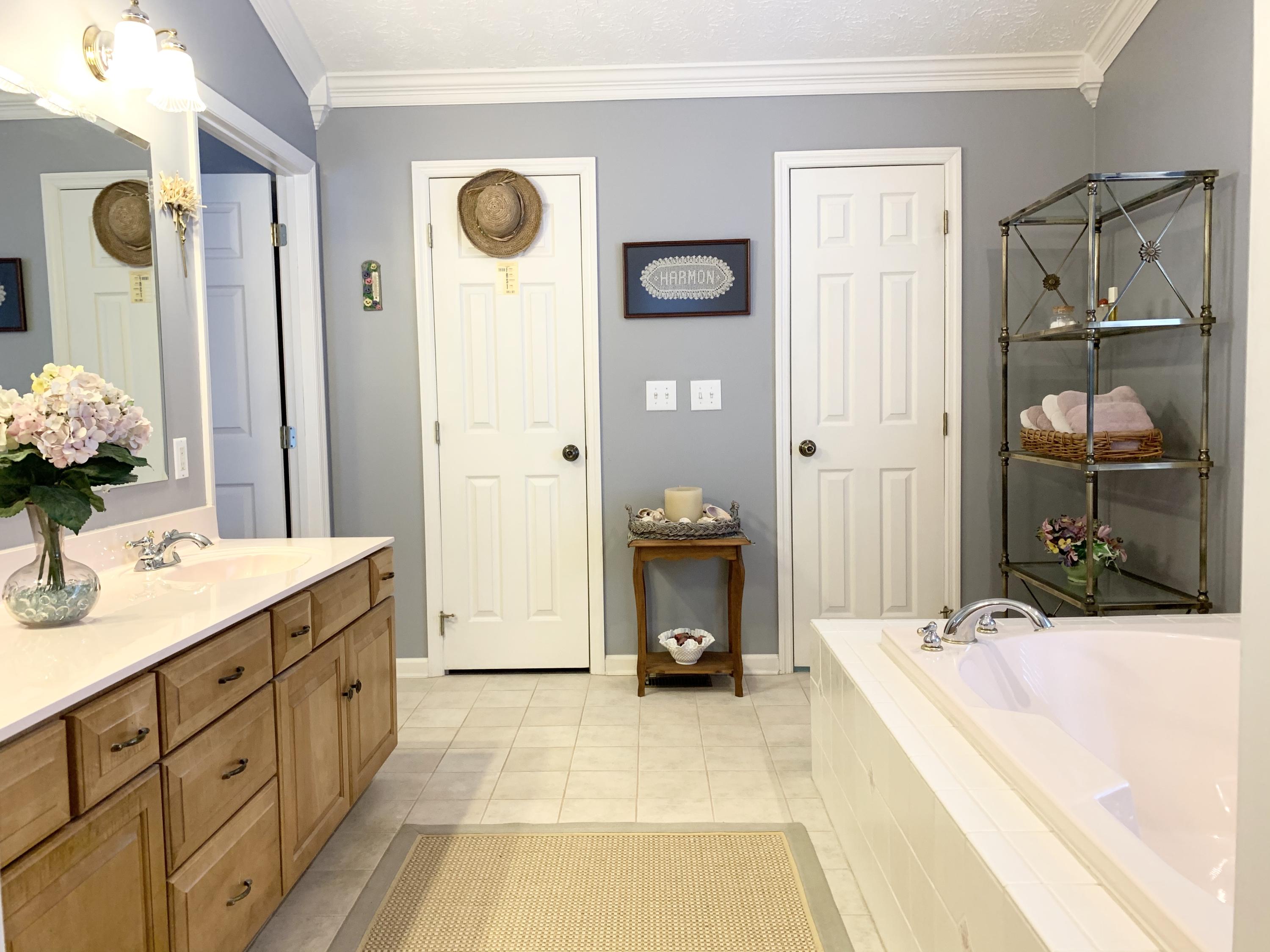 1130 Chippendale Road Kingsport, TN 37660 - Photo 37 of 91 1D4208E9-9C79-40FC-9163-07731F4B4CA7
