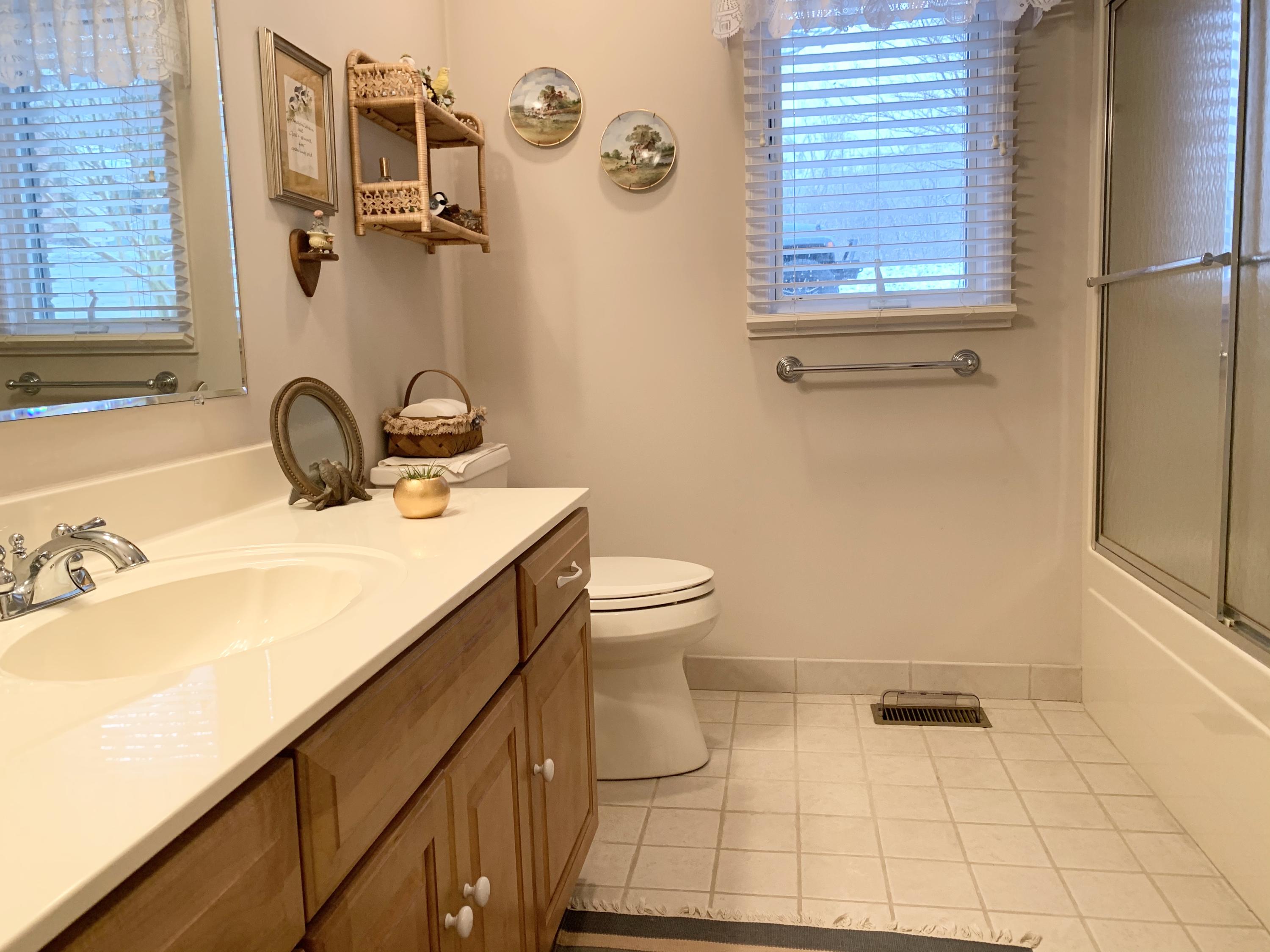 1130 Chippendale Road Kingsport, TN 37660 - Photo 43 of 91 0E6C21C7-8487-456A-AB36-412AF2141E92