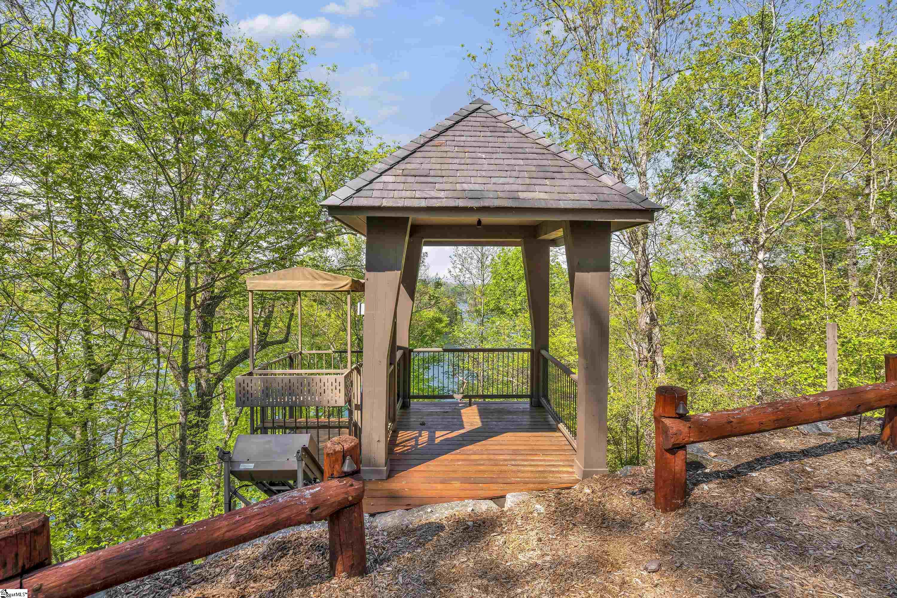 824 Top Ridge Drive Sunset, SC 29685 - Photo 6 of 36