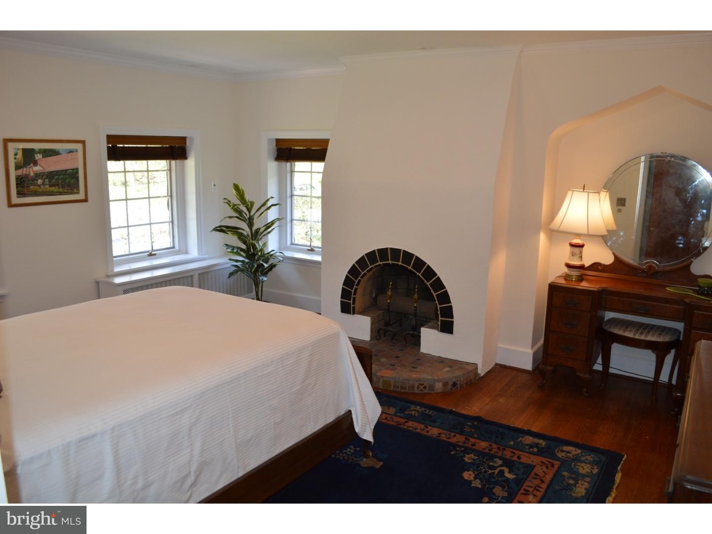 427 Riverview Road Swarthmore, PA 19081 - Photo 17 of 25 Bedroom 3