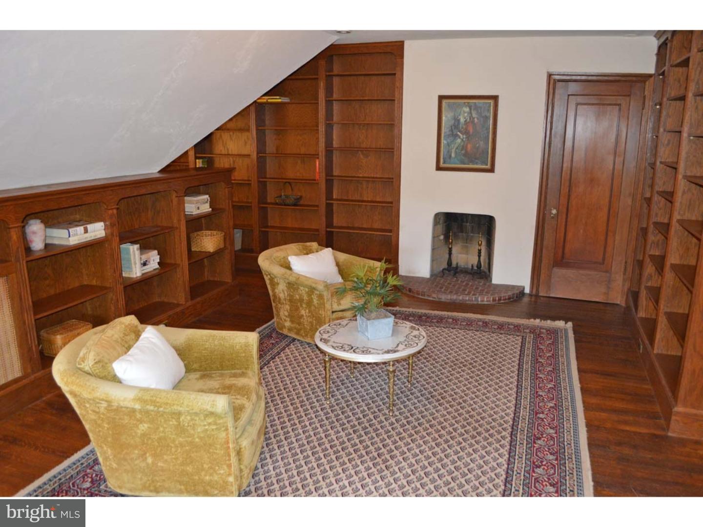 427 Riverview Road Swarthmore, PA 19081 - Photo 22 of 25 Library