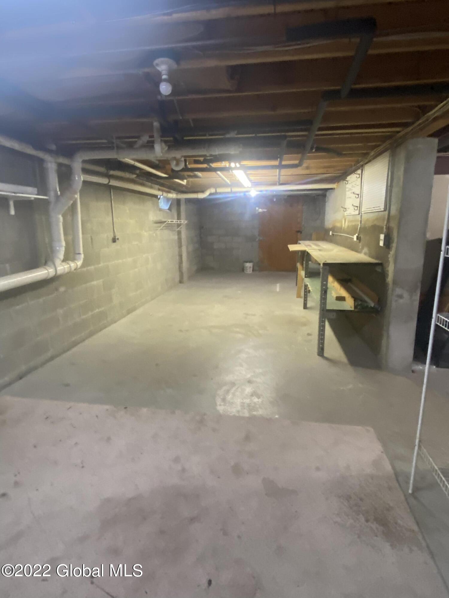 48 Plant Road Halfmoon, NY 12065 - Photo 34 of 55 329C1FBF-33E2-4667-AD9A-55F2BC811B3F
