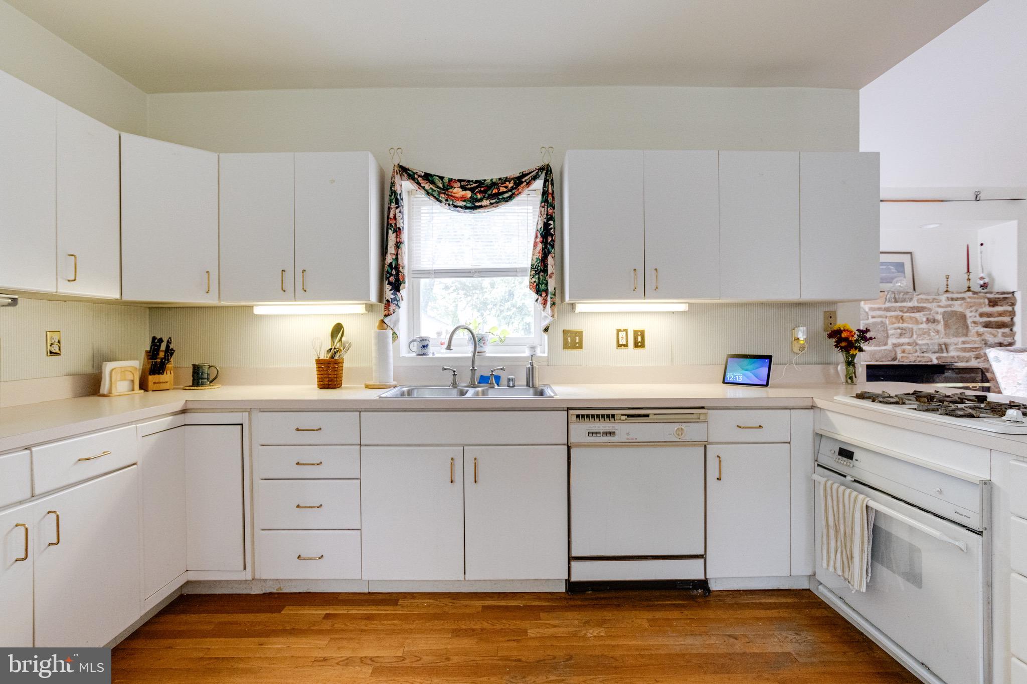 6313 Southwood Road Baltimore, MD 21239 - Photo 15 of 48 Gallery Image 15