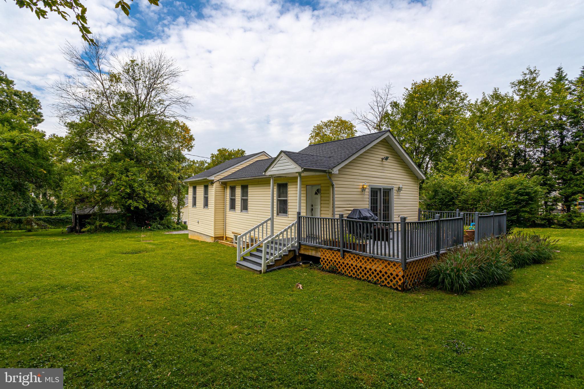 6313 Southwood Road Baltimore, MD 21239 - Photo 43 of 48 Gallery Image 43