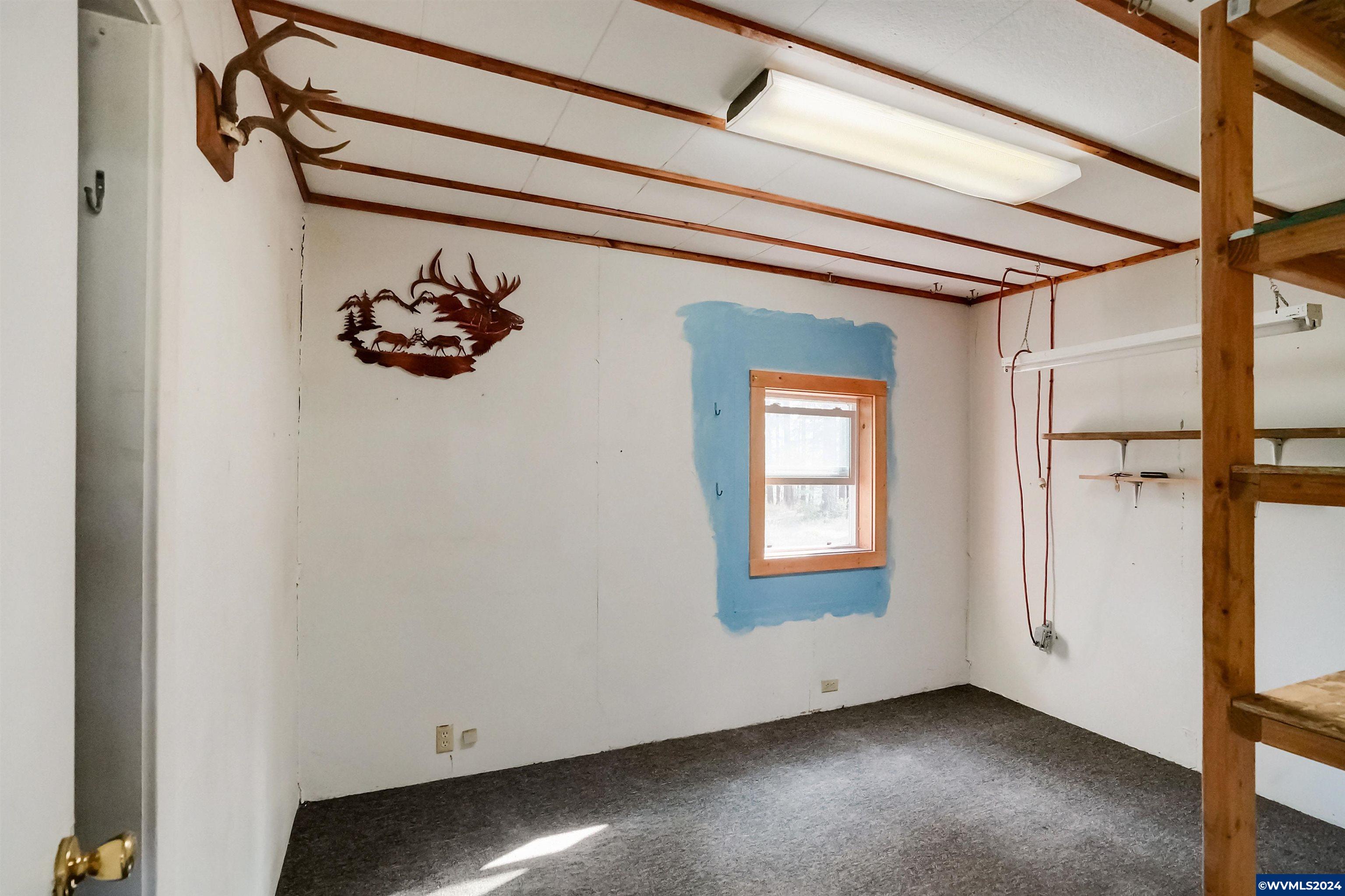 32375 North Fork Road Lyons, OR 97358 - Photo 17 of 46 Gallery Image 17