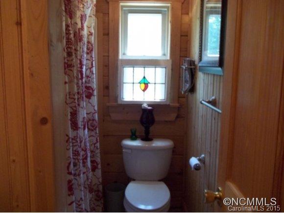 782 Front Ridge Circle Rutherfordton, NC 28139 - Photo 18 of 24 a bathroom with a toilet and a sink