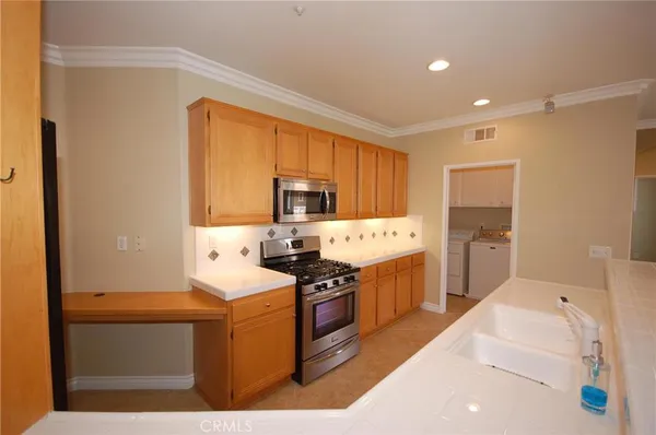 $3,650 | 117 Islington, Irvine, CA 92620