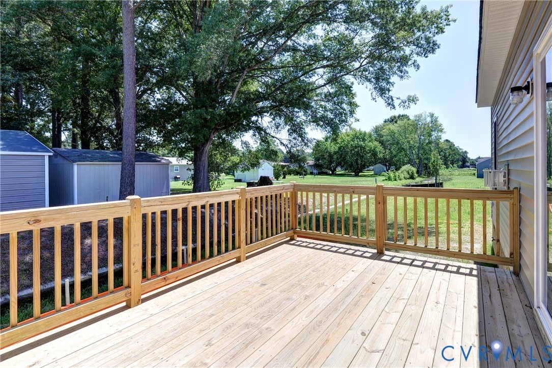 321 Pointers Drive West Point, VA 23181 - Photo 27 of 29