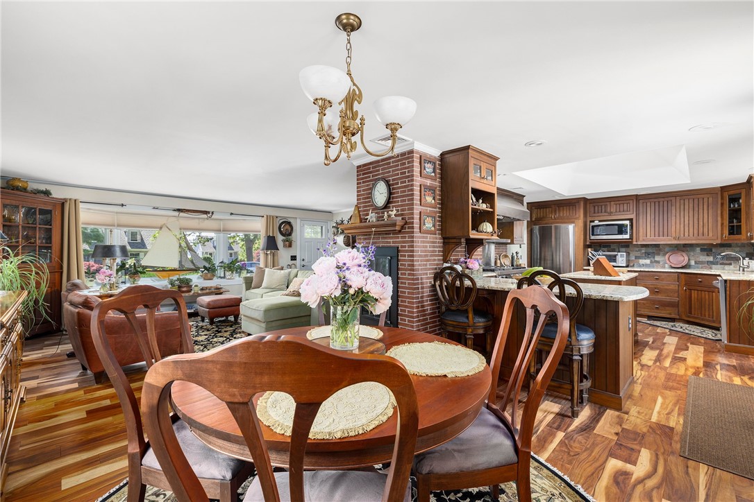 6 Crawford Avenue Warwick, RI 02889 - Photo 13 of 47