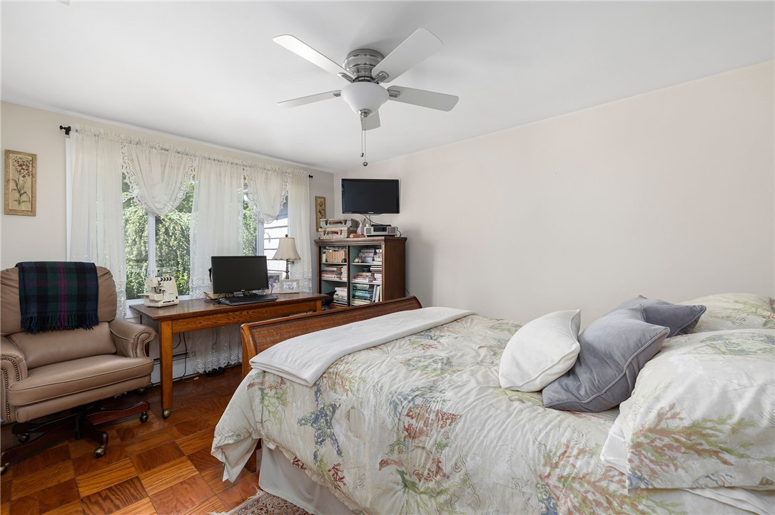 6 Crawford Avenue Warwick, RI 02889 - Photo 19 of 47