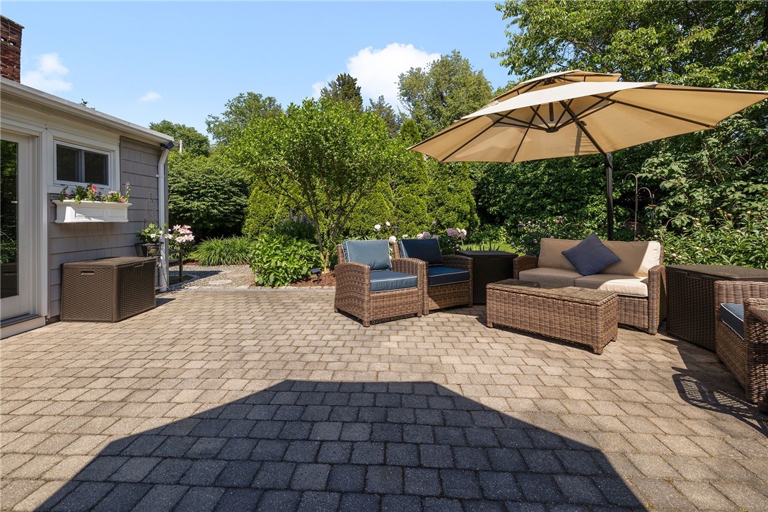 6 Crawford Avenue Warwick, RI 02889 - Photo 25 of 47