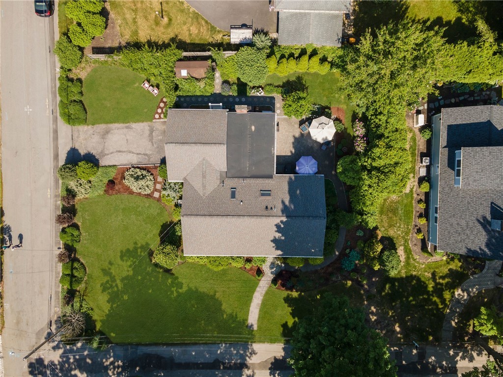 6 Crawford Avenue Warwick, RI 02889 - Photo 37 of 47