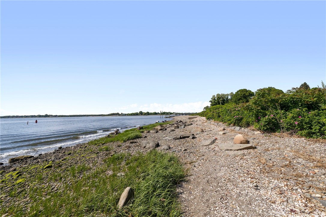 6 Crawford Avenue Warwick, RI 02889 - Photo 39 of 47